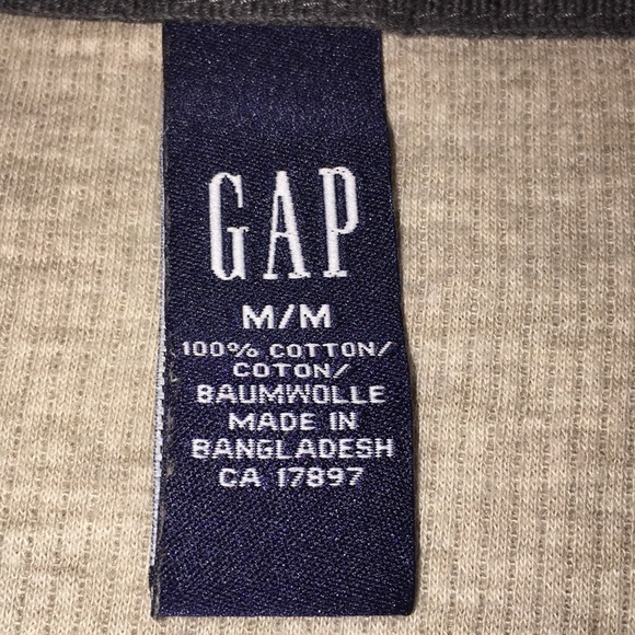 Gap Zipup Sweater - Picture 2 of 2